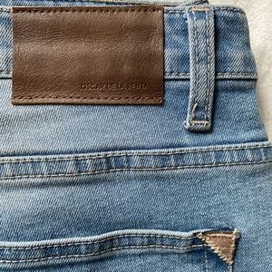 Oscar De La Renta Slim-Straight, Light-wash Jean